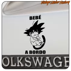 GOKU BEBÉ A BORDO