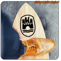 WOLFSBURG AUFKLEBER. KAUFEN SIE VINYLAUFKLEBER.