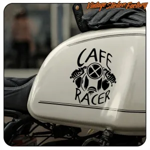 Vinilo Café Racer con faro y pistones aplicado sobre el depósito blanco de una moto.