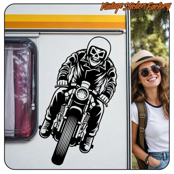 CAFE RACER SKULL AUFKLEBER. KAUFEN SIE VINYLAUFKLEBER.