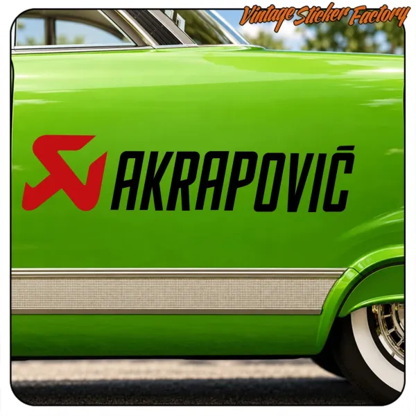 AKRAPOVIC - 2 AUFKLEBER. KAUFEN SIE VINYLAUFKLEBER.