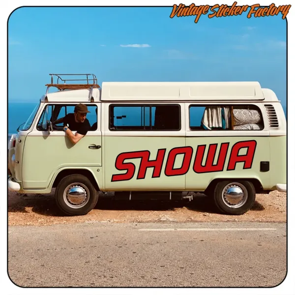 AUTOCOLLANT SHOWA. ACHETEZ DES AUTOCOLLANTS EN VINYLE.