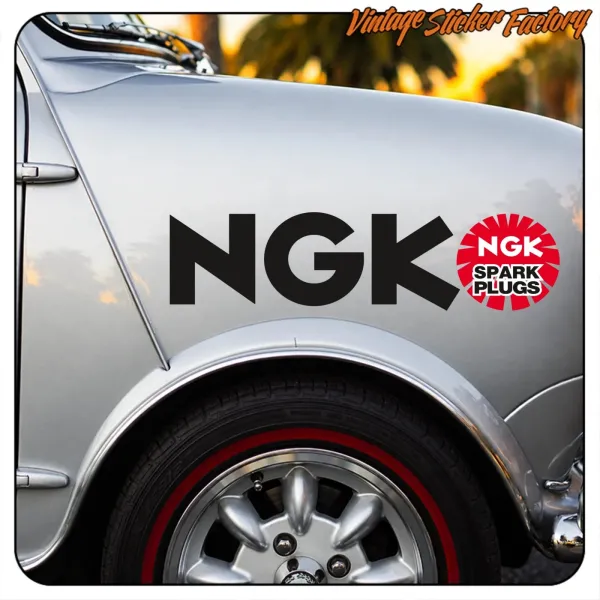 AUTOCOLLANT NGK SPARK PLUGS. ACHETEZ DES AUTOCOLLANTS EN VINYLE.
