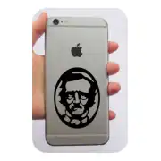 Vinilo Edgar Allan Poe aplicado en la parte trasera de un teléfono