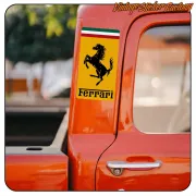 AUTOCOLLANT FERRARI EMBLEM. ACHETEZ DES AUTOCOLLANTS EN VINYLE.