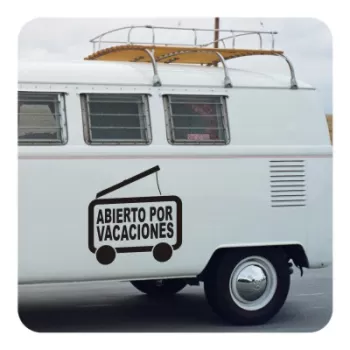 Pegatina ABIERTO POR VACACIONES. Pegatinas para Camper y Autocaravana