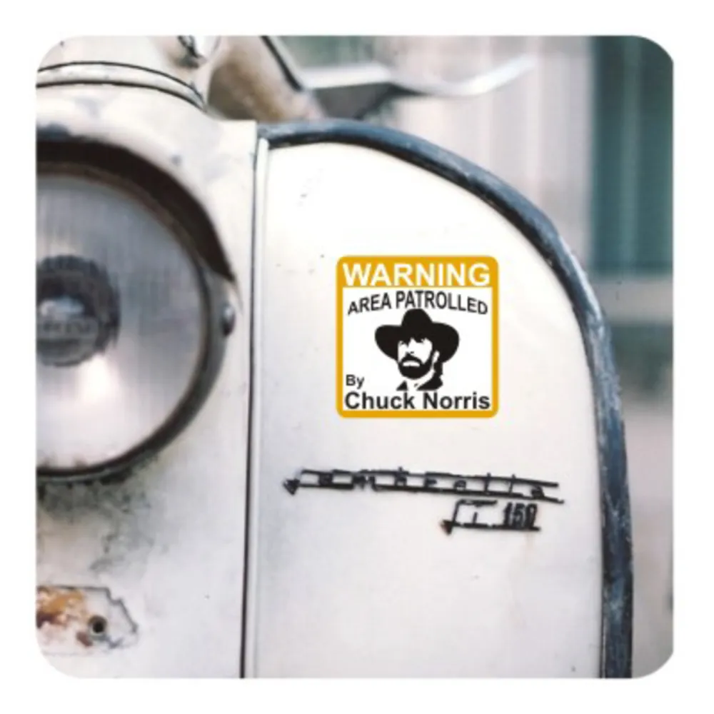 Autocollant warning chuck norris