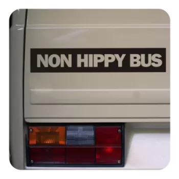 Autocollant non hippy bus