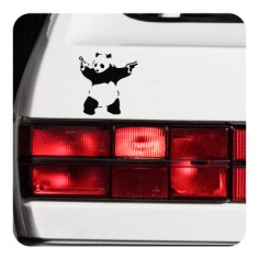 Pegatina PANDA BANKSY. Pegatinas freaks, pegatinas frikis.