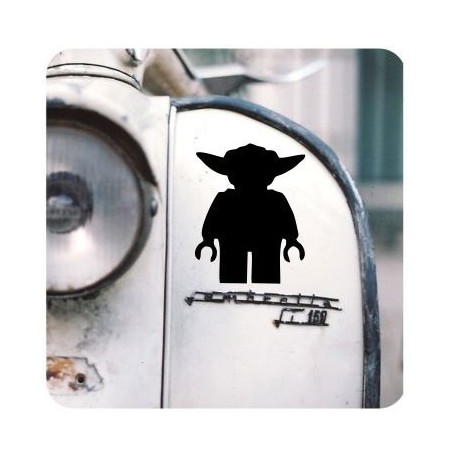 Pegatina YODA. Vinilo de alta calidad, soporta perfectamente la intemperie, apto incluso para náutica. Pégala donde quieras, un 