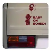 Pegatina BABY ON BOARD. Vinilo de alta calidad, soporta perfectamente la intemperie, apto incluso para náutica. Pégala donde qui