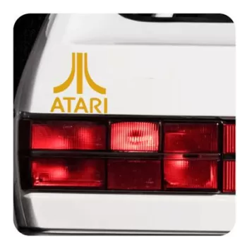 Pegatina Atari. Vinilo de alta calidad, soporta perfectamente la intemperie, apto incluso para náutica. Pégala donde quieras, un