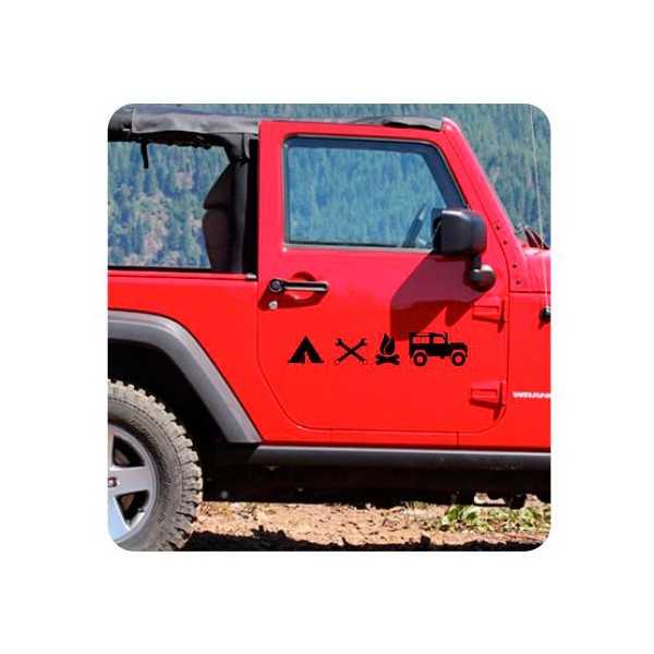 Pegatina 4x4 life. Vinilo de alta calidad, soporta perfectamente la intemperie, apto incluso para náutica. Pégala donde quieras,