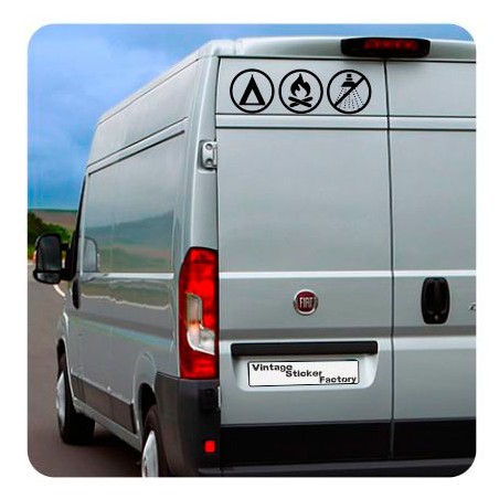 Pegatina Camper Life. Vinilo de alta calidad, soporta perfectamente la intemperie, apto incluso para náutica. Pégala donde quier