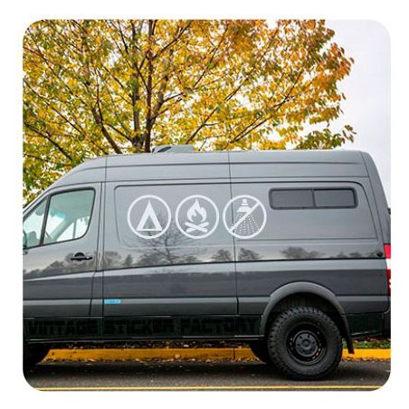 Pegatina Camper Life. Vinilo de alta calidad, soporta perfectamente la intemperie, apto incluso para náutica. Pégala donde quier