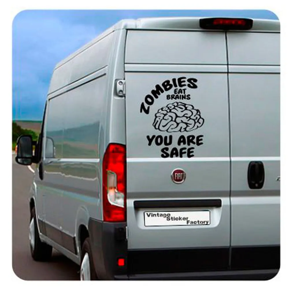 Pegatina Zombies Eat Brains. Vinilo de alta calidad, soporta perfectamente la intemperie, apto incluso para náutica. Pégala dond