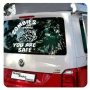 Zombies Eat Brains Aufkleber
