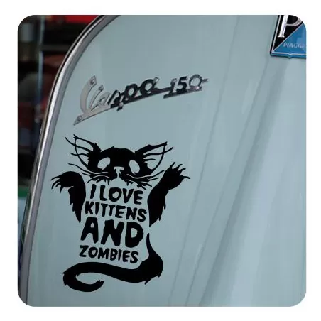 Autocollant Love Kittens and Zombies