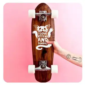 Autocollant Love Kittens and Zombies