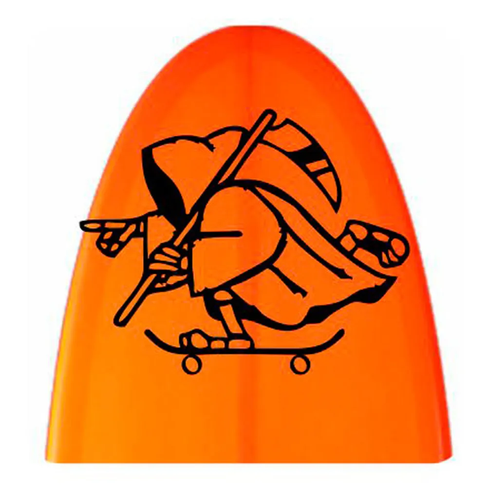 Pegatina Skater La Muerte . Vinilo de alta calidad, soporta perfectamente la intemperie, apto incluso para náutica. Pégala donde