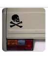Pegatina CALAVERA PIRATA. Vinilo de alta calidad, soporta perfectamente la intemperie, apto incluso para náutica. Pégala donde q
