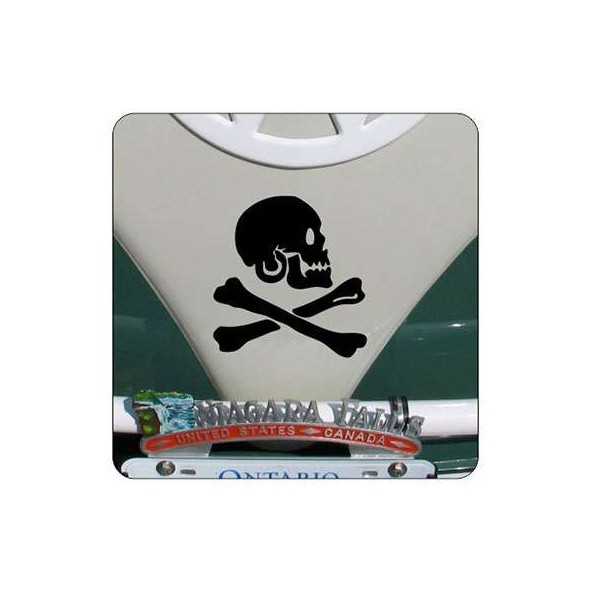 Pegatina CALAVERA PIRATA. Vinilo de alta calidad, soporta perfectamente la intemperie, apto incluso para náutica. Pégala donde q