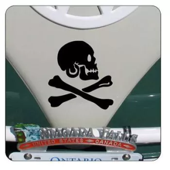 CALAVERA PIRATA Sticker