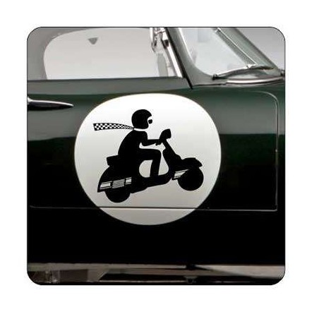 Pegatina Vespa. Vinilo de alta calidad, soporta perfectamente la intemperie, apto incluso para náutica. Pégala donde quieras, un