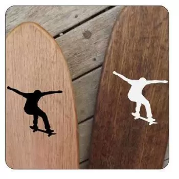 Pegatina SKATE. Vinilo de alta calidad, soporta perfectamente la intemperie, apto incluso para náutica. Pégala donde quieras, un